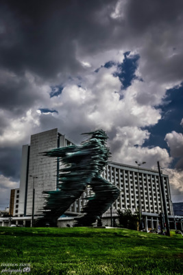 Athens Hilton and the &quot;Runner&quot; sculpture!! / Stadtlandschaften  Fotografie von Fotograf Zisimos Zizos | STRKNG