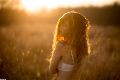 *Summer Kiss* / People  photography by Model mrs.poziguzo ★25 | STRKNG