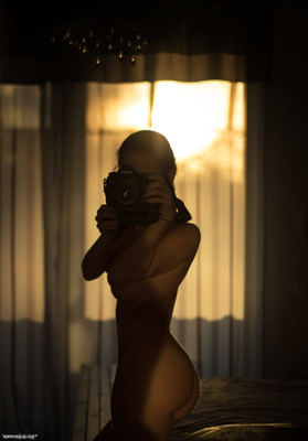 SELF. / Nude  Fotografie von Model mrs.poziguzo ★25 | STRKNG