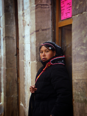 Mujer wixárika / Portrait  photography by Photographer Nancy | STRKNG