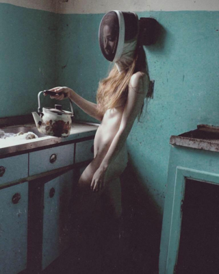 lacerating routine / Fine Art  Fotografie von Fotografin Heloisa ★8 | STRKNG