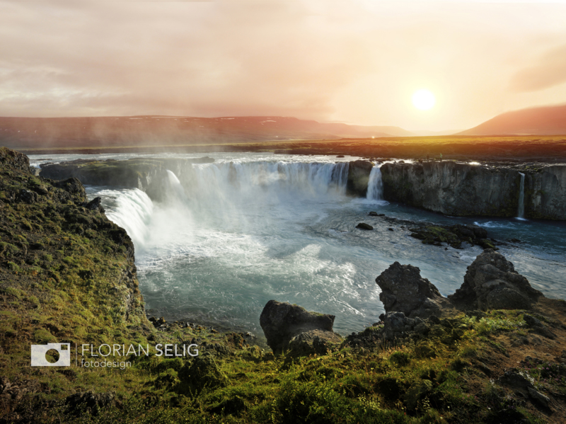 Godafoss - &copy; Florian Selig | Waterscapes