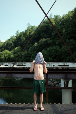 Hiding Nick, Obed Wild &amp; Scenic River, Wartburg, Tennessee / Portrait  Fotografie von Fotograf Joe Schmelzer ★1 | STRKNG