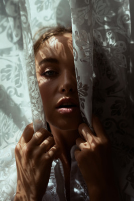 Viktoria / Portrait  Fotografie von Fotograf Gregory Steenbeek ★5 | STRKNG