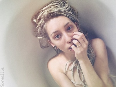 Not waving but drowning / Portrait  photography by Model Somallie ★20 | STRKNG