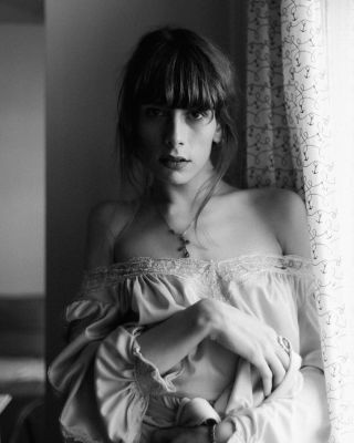 Nikita / Schwarz-weiss  Fotografie von Fotograf kayserlich ★6 | STRKNG