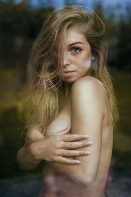 Alina / Portrait  Fotografie von Fotograf Tobias Glawe ★3 | STRKNG