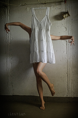 performance art / Performance  Fotografie von Model la fleur de la nuit ★42 | STRKNG