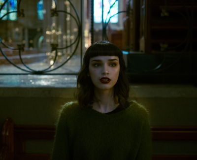 Secret Place / Portrait  photography by Photographer Wendy Sama ★2 | STRKNG