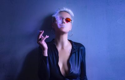 Smoke / Portrait  Fotografie von Fotograf Alper Fidaner | STRKNG