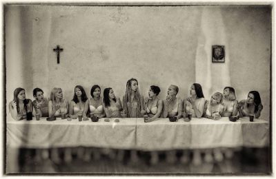 Das letzte Kaffeekränzchen, DOCMA Award 2019, Beitrag / Photomanipulation  Fotografie von Fotograf Andreas Maria Kahn ★13 | STRKNG