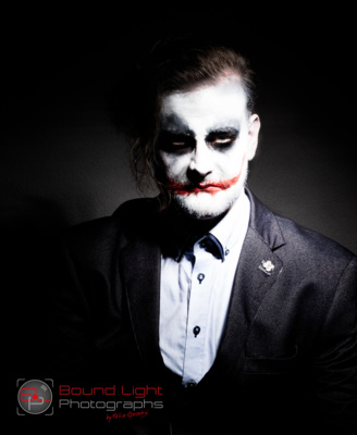 Selfie --&gt; Joker / Portrait  Fotografie von Fotograf BoundLight | STRKNG