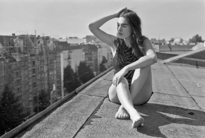 Maja / Portrait  Fotografie von Fotograf Roofs Of Neukoelln ★1 | STRKNG