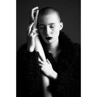 Rebecca / People  photography by Photographer Sebastian Freitag ★2 | STRKNG