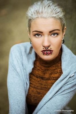 Portrait  photography by Photographer Frankin ★2 | STRKNG