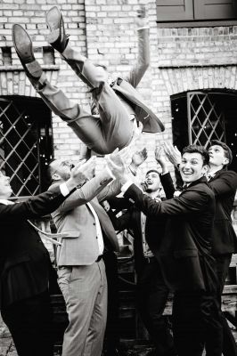 Flieg ins Glück / Hochzeit  Fotografie von Fotograf Sven Hasper ★2 | STRKNG