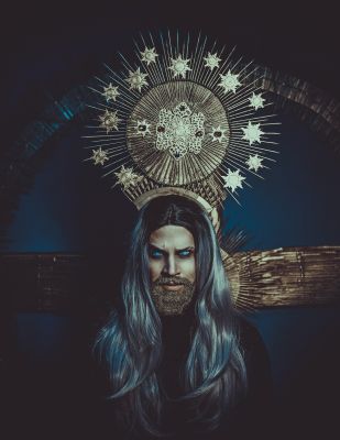 THE SUN / Portrait  photography by Photographer Amelie ★2 | STRKNG