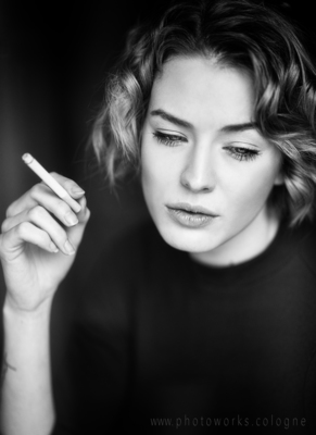 Lani / Portrait  photography by Photographer Christoph Ruhrmann ★24 | STRKNG