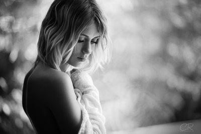 E l e n a / Portrait  photography by Photographer Christoph Ruhrmann ★24 | STRKNG