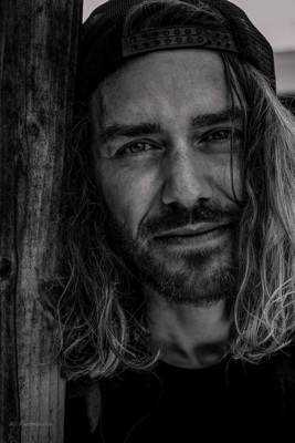 Ruzlo / Menschen  Fotografie von Fotograf FG PhotoGrafie | STRKNG