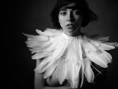 Irina / Portrait  photography by Photographer LICHTundNICHT ★14 | STRKNG