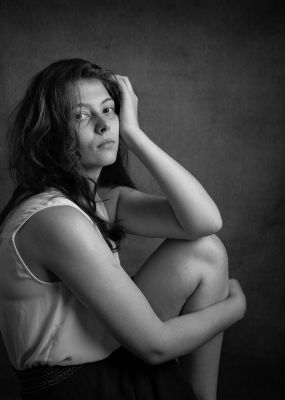 Nora / Portrait  Fotografie von Fotograf LICHTundNICHT ★14 | STRKNG