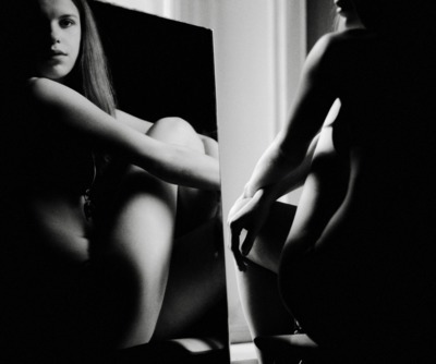 VM / Portrait  photography by Photographer Robert Ponomarev ★7 | STRKNG