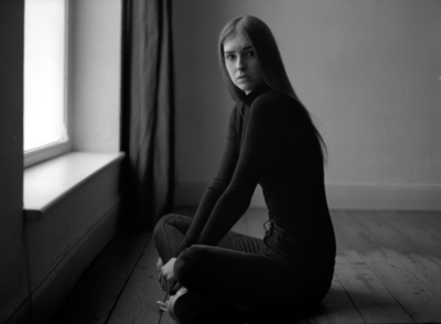 Lena / Portrait  Fotografie von Fotograf Patrick Leube ★7 | STRKNG