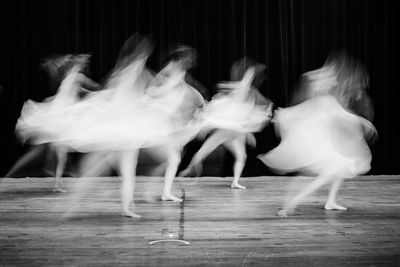 Hommage an Paul Himmel / Performance  Fotografie von Fotograf Henning Bruns ★12 | STRKNG