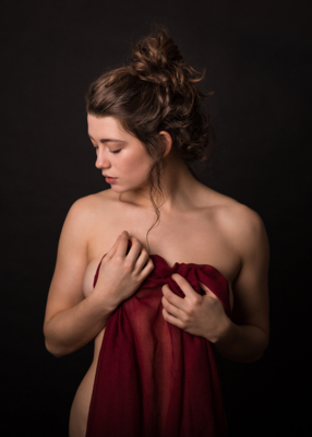 Jenny / Portrait  photography by Photographer Martin Hirsch ★2 | STRKNG