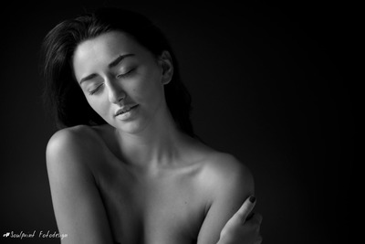 Miriam / Nude  Fotografie von Fotograf Stefan Hill Photographie ★1 | STRKNG