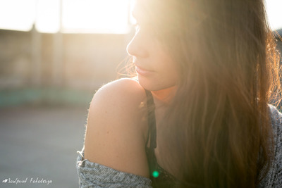 Adriana / Portrait  photography by Photographer Stefan Hill Photographie ★1 | STRKNG