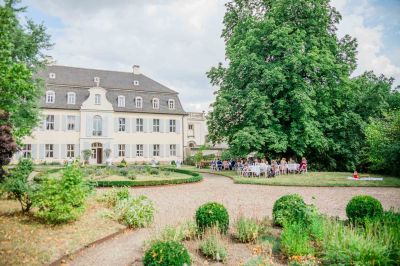 Hochzeitsfotograf Lübeck - Hochzeitsfotografie am Meer - Fotograf Anne Krämer / Hochzeit  Fotografie von Fotografin Anne Krämer ★4 | STRKNG