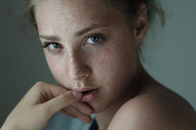 Giulia / Portrait  Fotografie von Fotograf Leonid Litvac ★3 | STRKNG