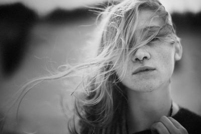 Rachel / Portrait  photography by Photographer Ernst Weerts ★19 | STRKNG