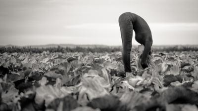 Body and cabbage VIII (Kohl und Körper VIII) bw / Conceptual  photography by Photographer Alex Fremer ★5 | STRKNG