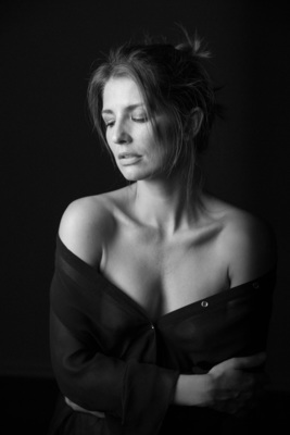 Bernadette / Portrait  Fotografie von Fotograf Markus Oldenburg ★1 | STRKNG