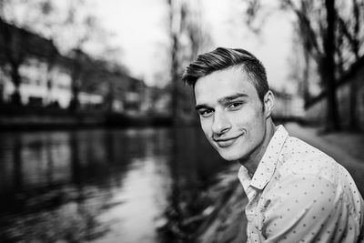 Alles im Fluss / Menschen  Fotografie von Fotograf Mike Mayer ★1 | STRKNG