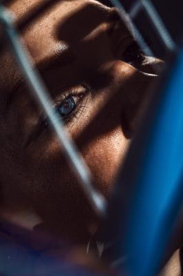 Linda / Portrait  photography by Photographer Jo Zeitler ★1 | STRKNG