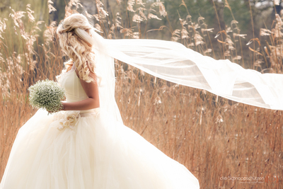 die windige Braut / Wedding  photography by Photographer die Schnappschützen ★2 | STRKNG