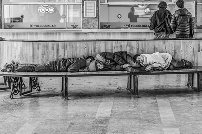 Refugee Children / Fotojournalismus  Fotografie von Fotograf Ömer Ateş Kızıltuğ | STRKNG