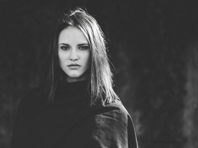 Portrait  Fotografie von Model Pauline Ello ★2 | STRKNG