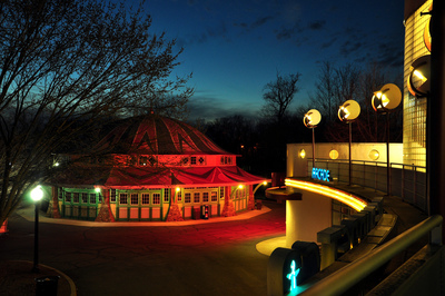 Primary Colors / Night  photography by Photographer hmsart | STRKNG