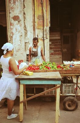 People  photography by Photographer Catarina Fernandes ★2 | STRKNG