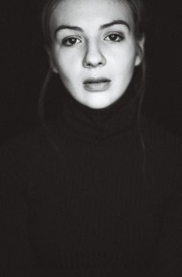 Farbenloses Portrait / Portrait  photography by Photographer Benjamin Ebi ★2 | STRKNG