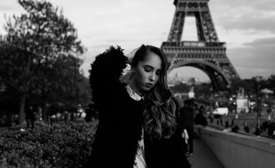 Ein grauer Tag in Paris / Menschen  Fotografie von Fotograf Benjamin Ebi ★2 | STRKNG