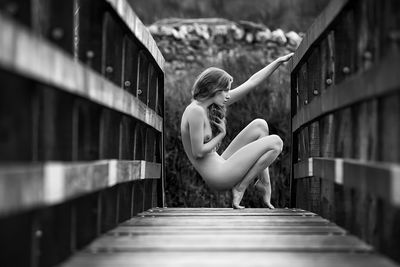 kingsdale bridge, #1 / Nude  Fotografie von Fotograf Thomas Bichler ★25 | STRKNG