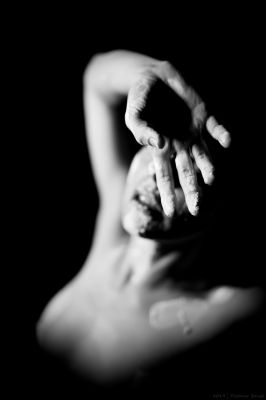 Dancer in the Dark / Portrait  Fotografie von Fotograf Dietmar Bouge ★7 | STRKNG