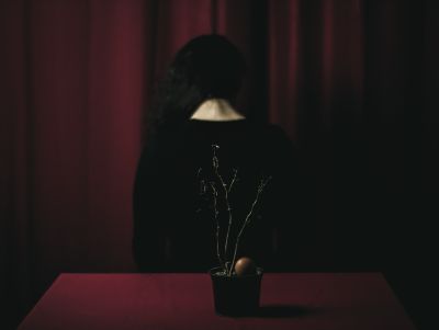 Self Portrait / Still-Leben  Fotografie von Fotografin Leila Hichri ★5 | STRKNG