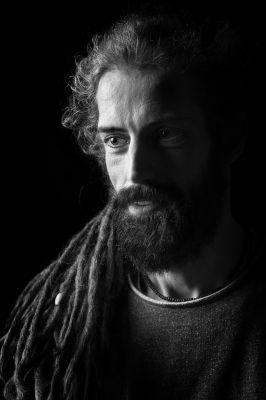 Dreadlocks / Portrait  Fotografie von Fotograf Jurgen Beullens | STRKNG